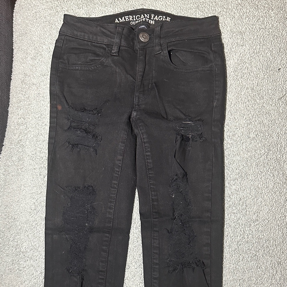 American Eagle Outfitters Women's Black Ripped Skinny Jeans